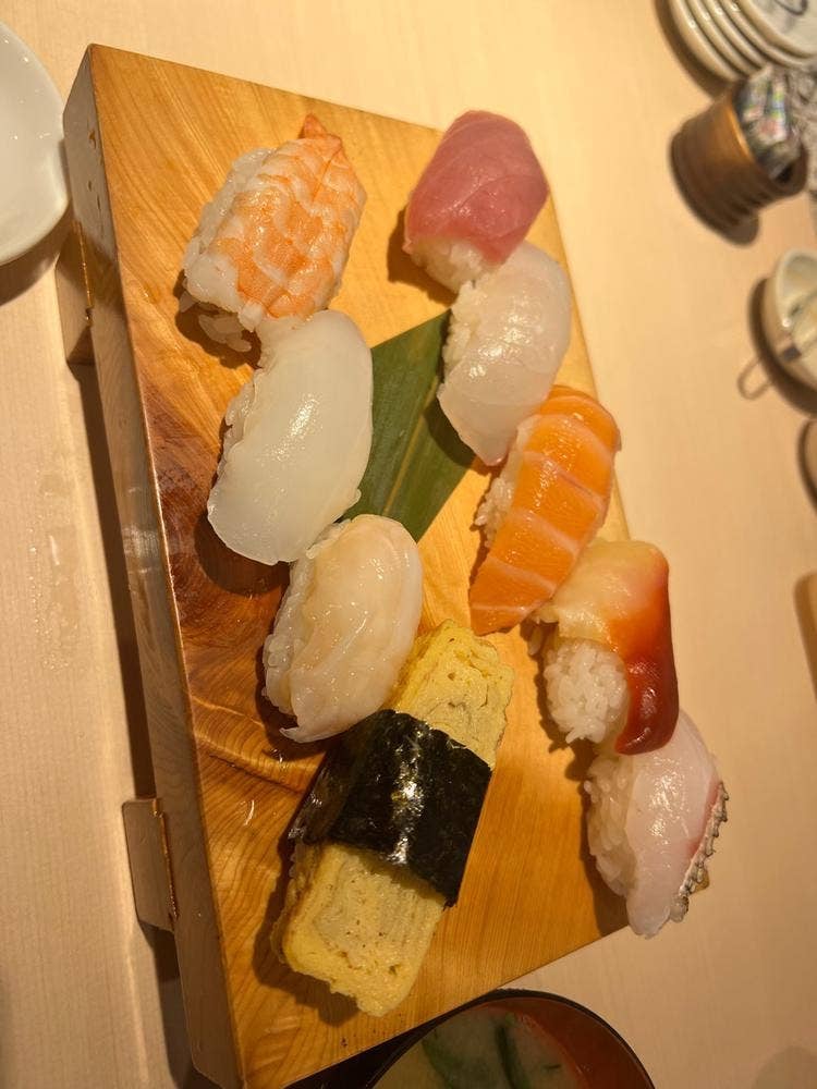 でんすし