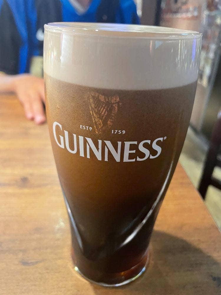 Irish pub Shamrock 'N' Roll Star