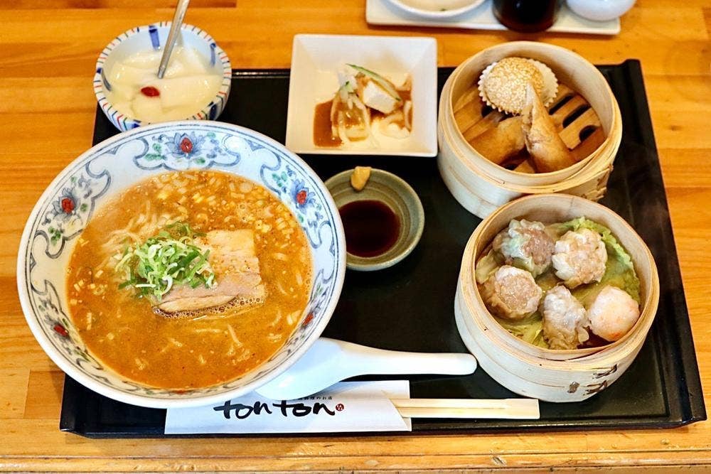 トントン