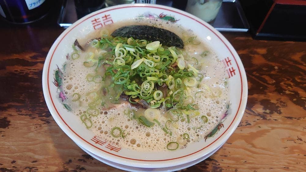 博多ラーメンぞんたく割山店