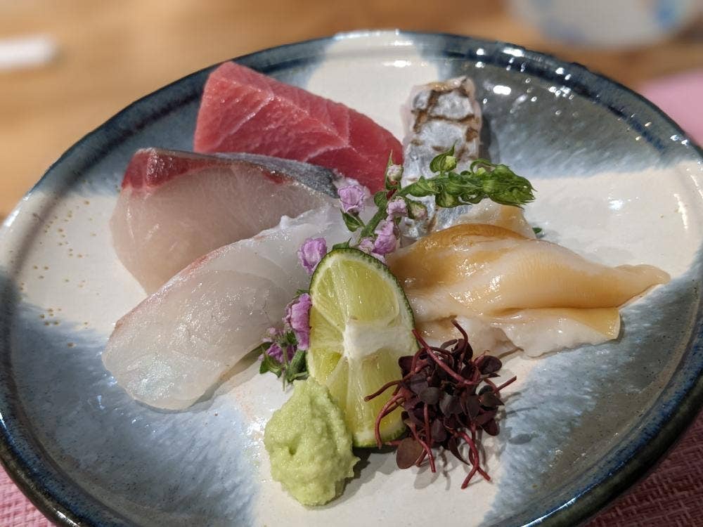 さか本 鮨