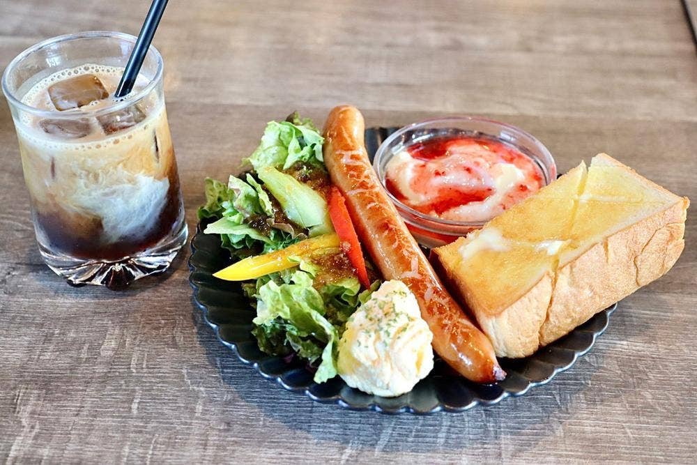 Large Cafe