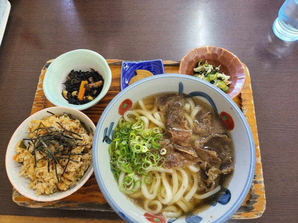 お食事処 山下