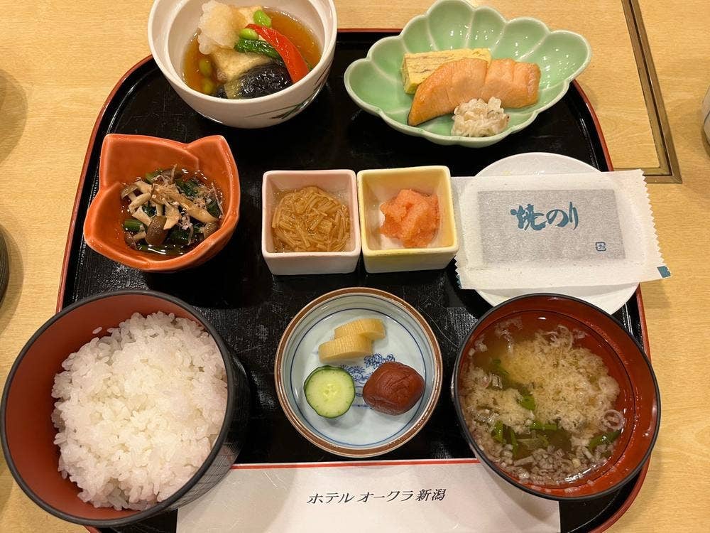 ホテルオークラ新潟和食堂・や彦