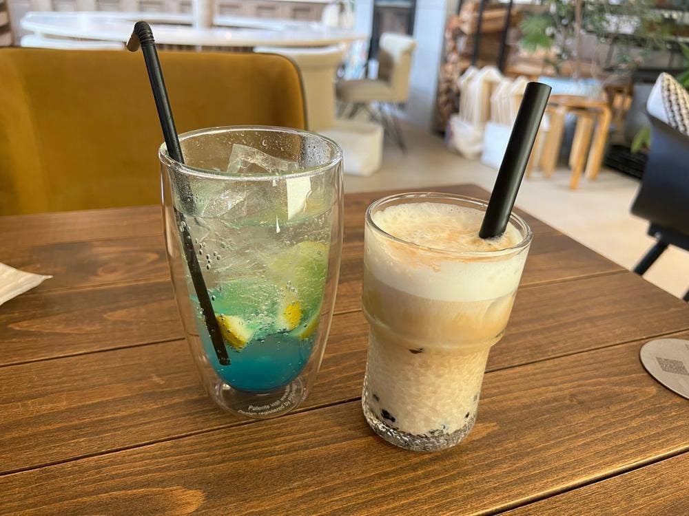 KIIIYA cafe&hostel