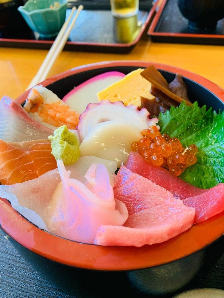 ご馳走Dokoroかねはち