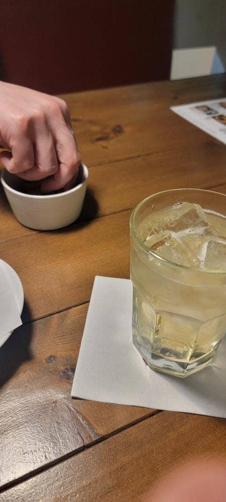 ダイニング&カフェ アニバーサリー 駅前本店