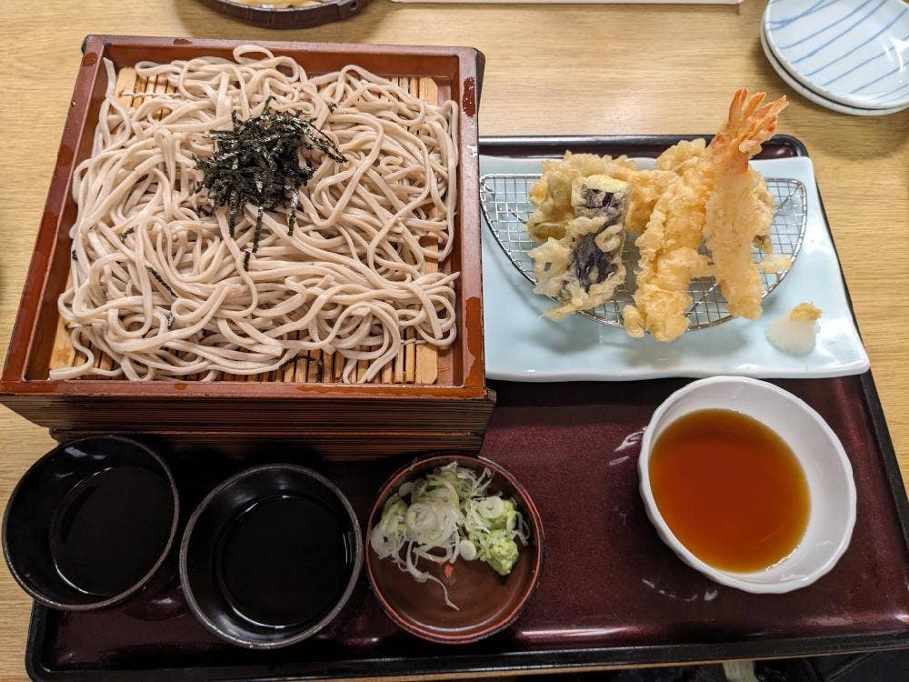 とんでん 戸田中町店