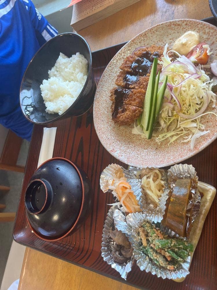 ドライブイン夫婦岩