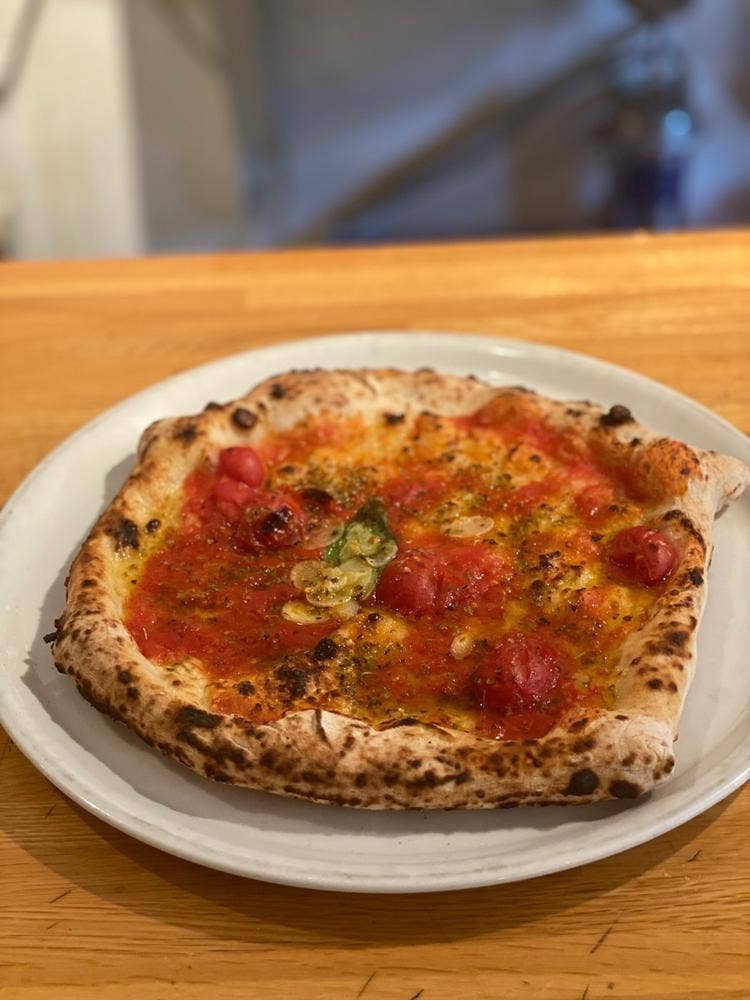 FREY'S Famous Pizzeria