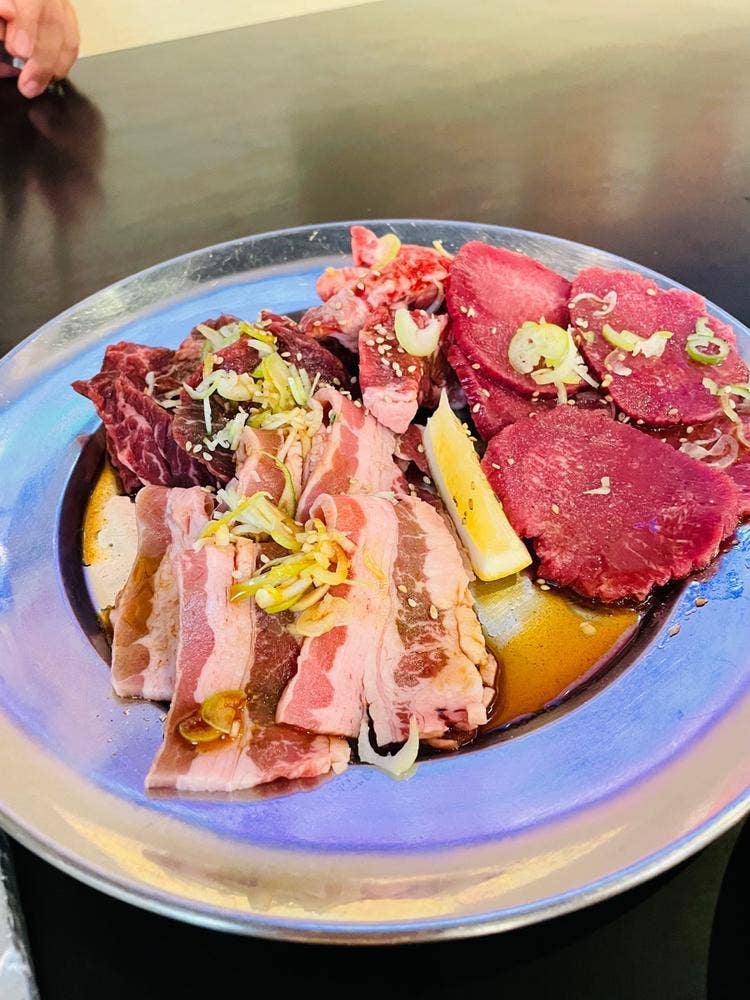 焼肉ホルモン 一直線 青森店