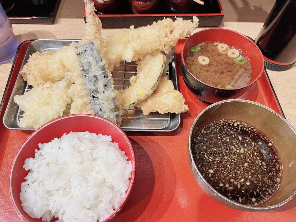 揚げたて天ぷら 天助 尼崎キューズモール店