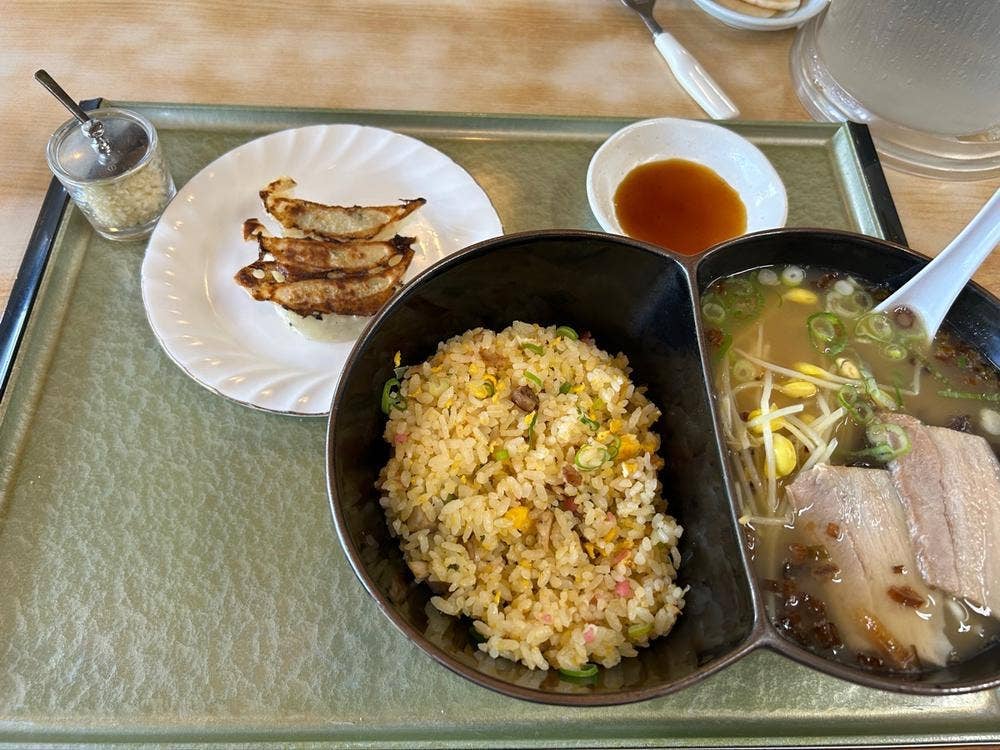 鹿児島ラーメン みよし家 空港バイパス店