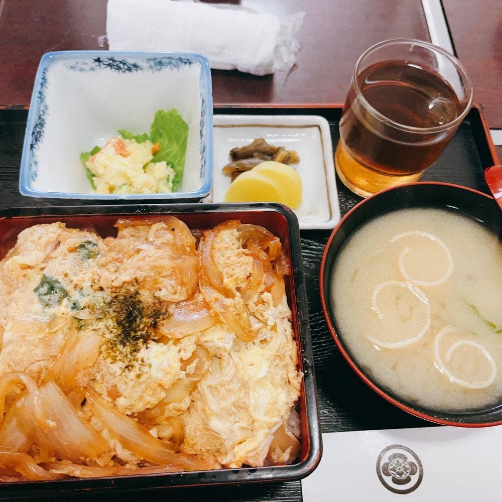 志なのや