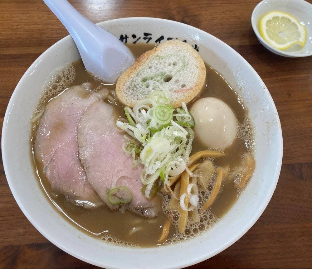 マルミ・サンライズ食堂