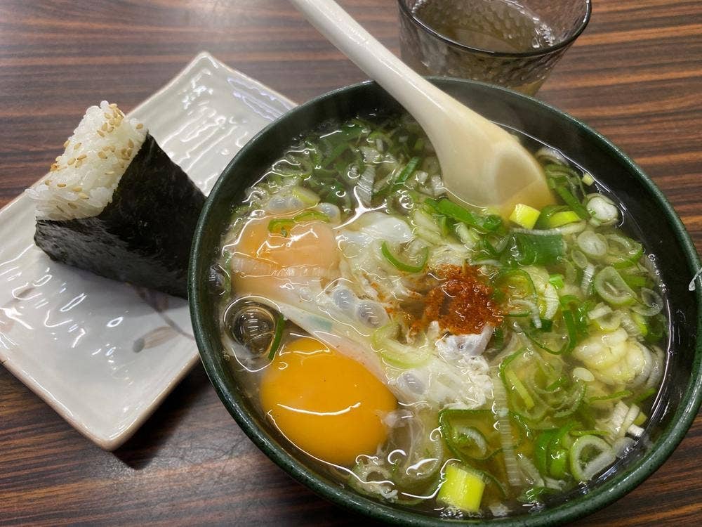 おにぎりや栄
