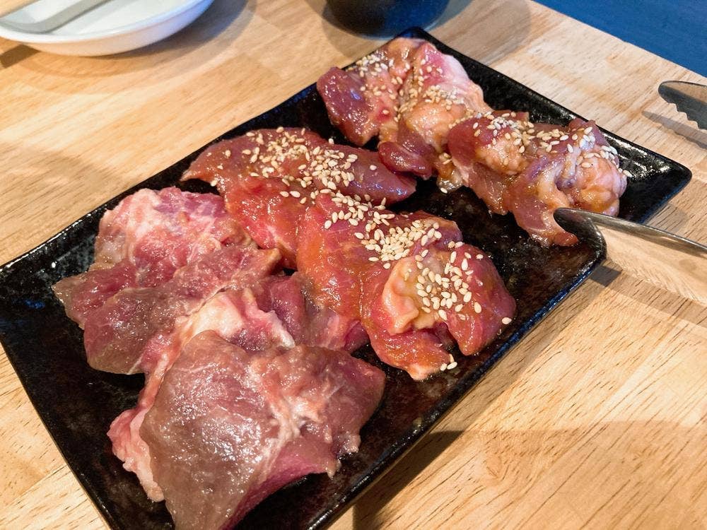 羊食市場 しまだや 流川店