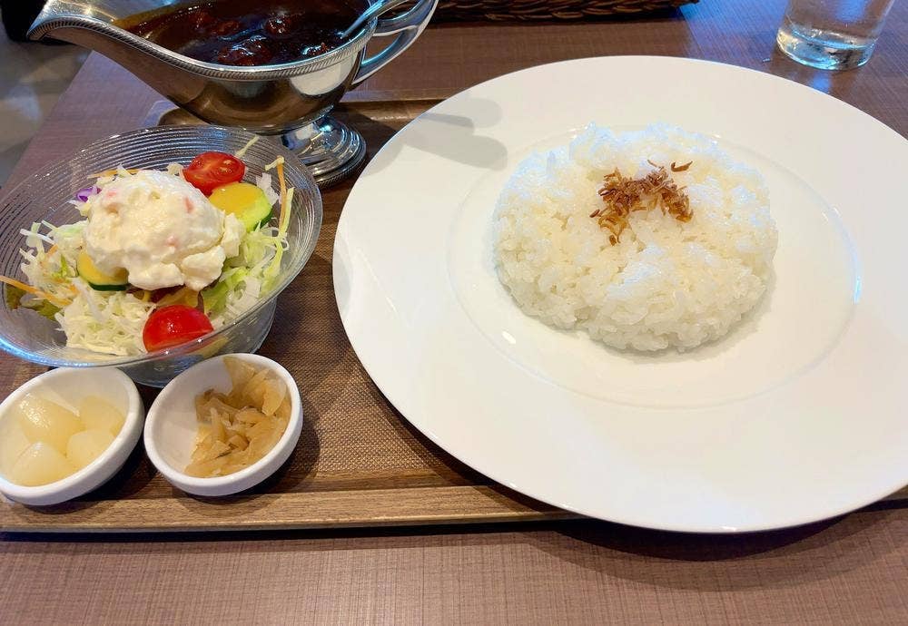 カフェ&レストラン ウエストリバー ホテルヴィスキオ尼崎
