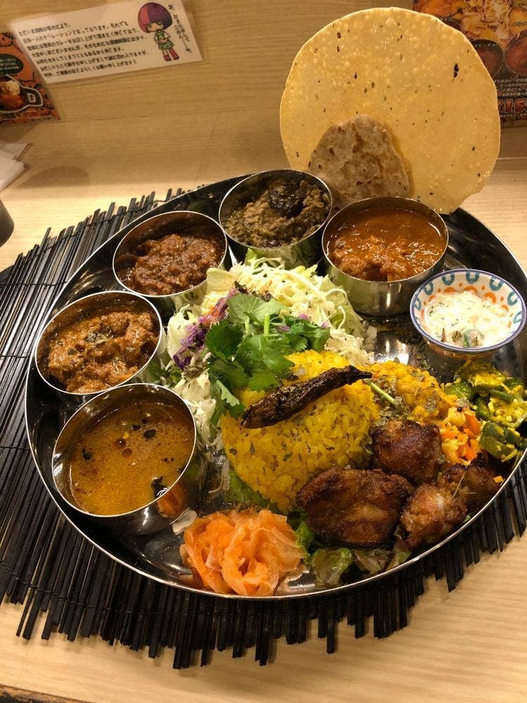 カレーライス&バル しえすた