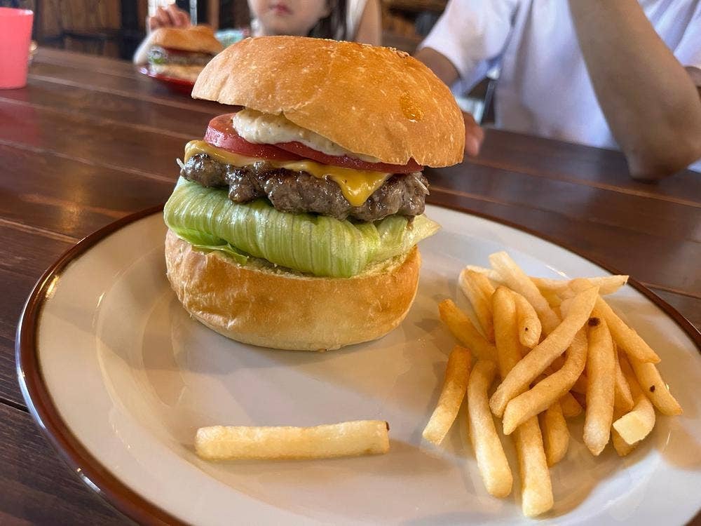 BENJAMIN BURGER
