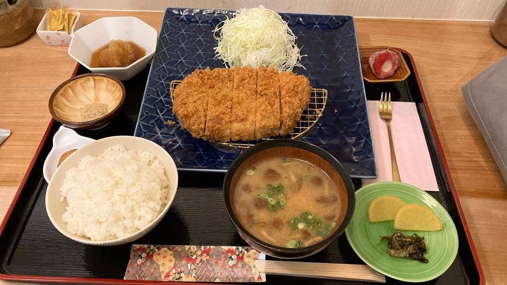 とんかつ勝勝 角崎本店