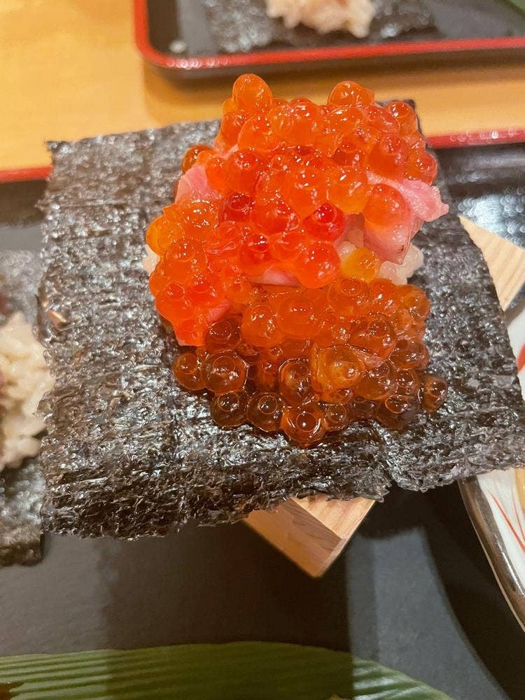 肉寿司酒場 有