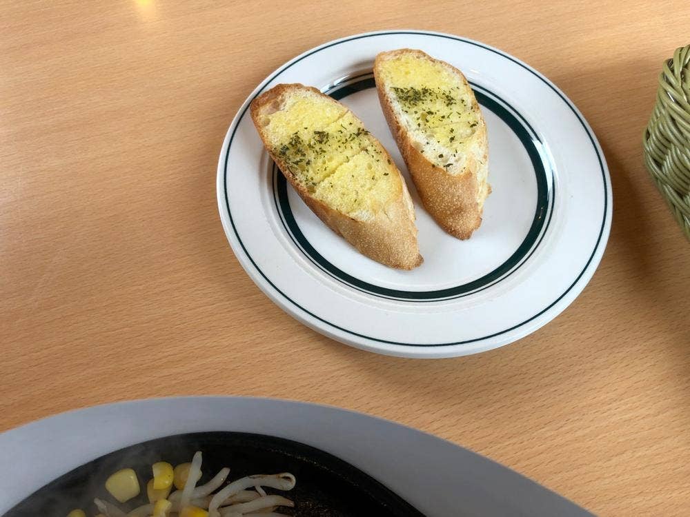 カフェレストラン うふふ 神崎店