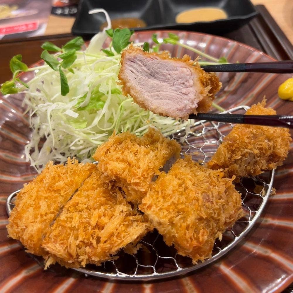 厚切りとんかつ京風おばんざい かつひろ 豊田小坂本町店