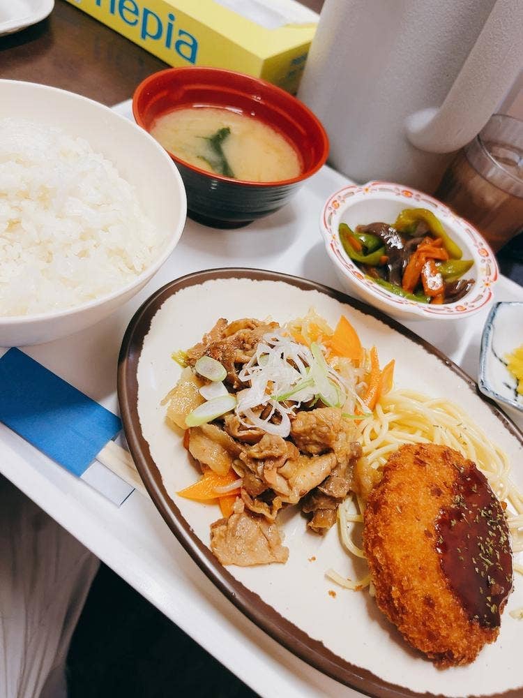 ななまる食堂 猪名寺店