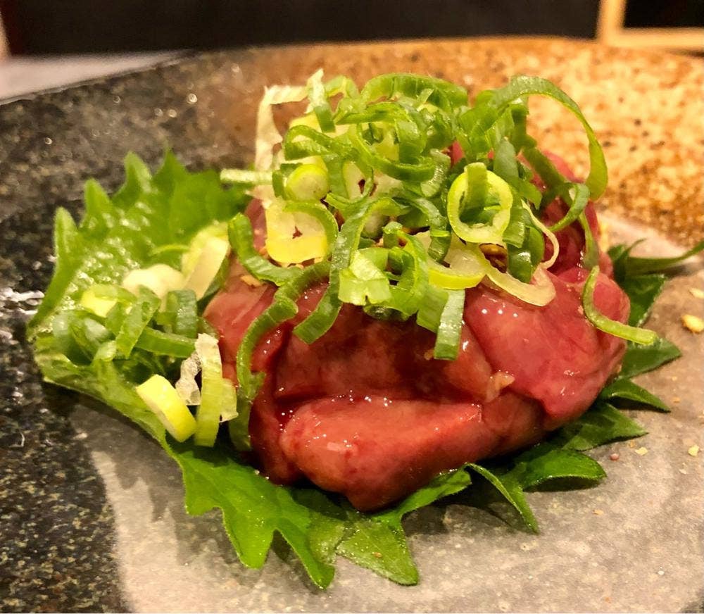 王子公園駅東口7分 塩焼とり専門店・鳥悟の美食三昧