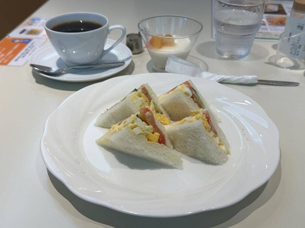 カフェ・フルリール