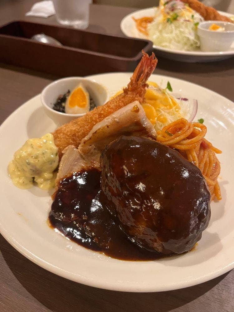 れすとらん仔馬 秋葉本店