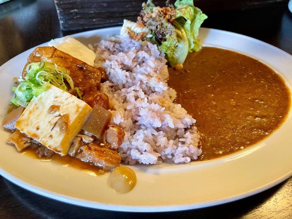 煮こみ屋