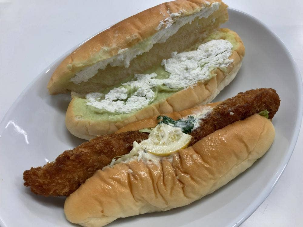 公園まえのパン屋さん