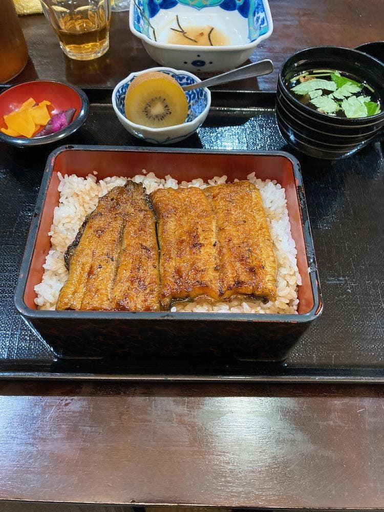 うな炭亭