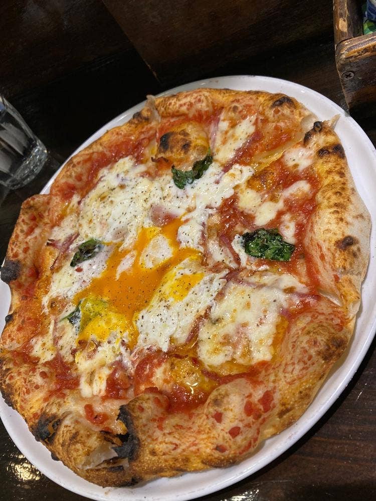 ラ・ピッコラ・ターヴォラ