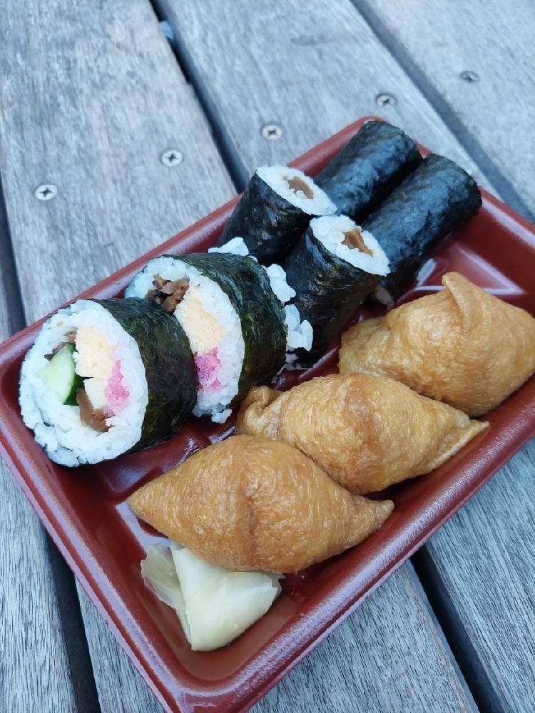 ちよだ鮨 シァルプラット東神奈川店