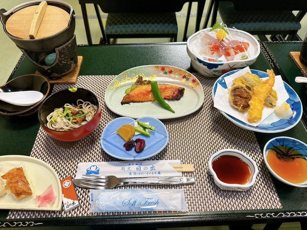 割烹 日の出