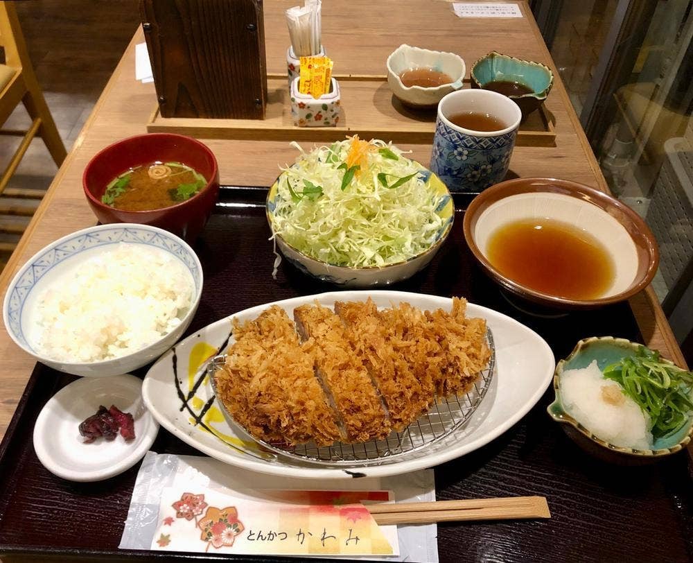 とんかつ かわみ
