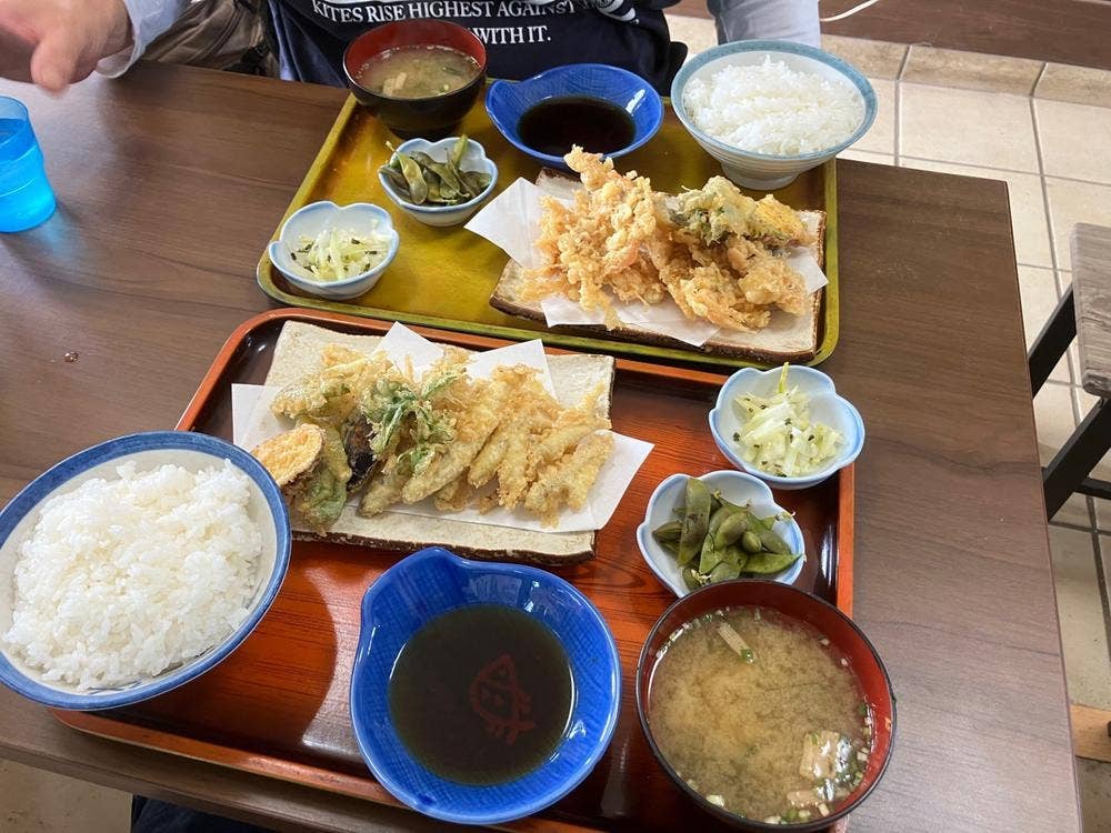 水神屋食堂 ボート店