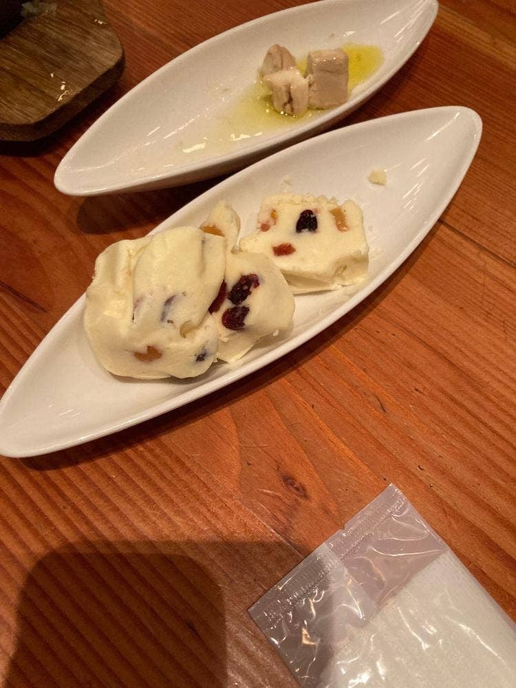 ワインの酒場。ディプント 五反田店