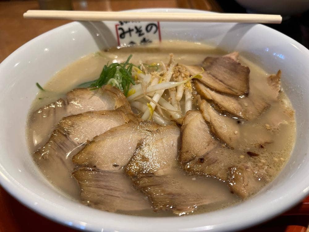 昔ながらのラーメン屋 みその食堂
