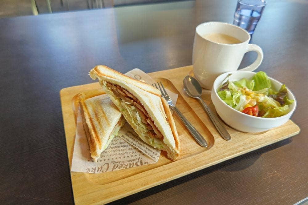 HOT SANDWICH CAFE ESPERANZA