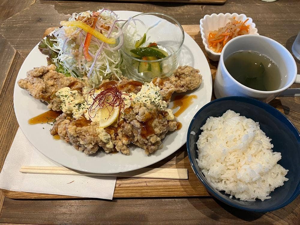 The Old Tjikko coffee and dining