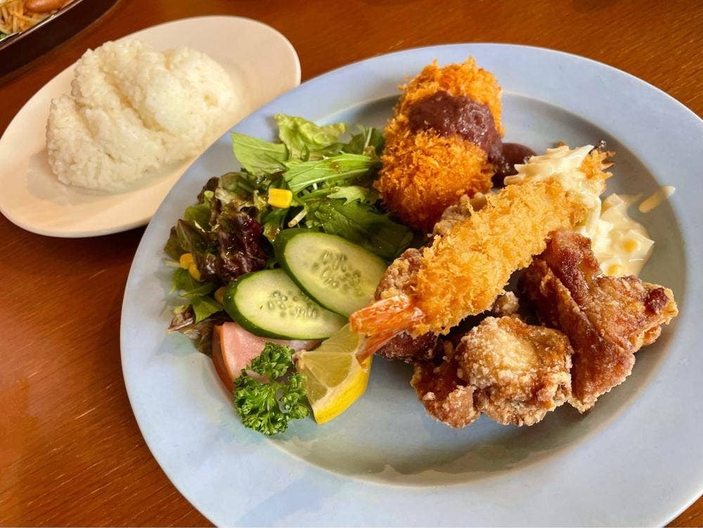 カフェ 太陽ノ塔 別館