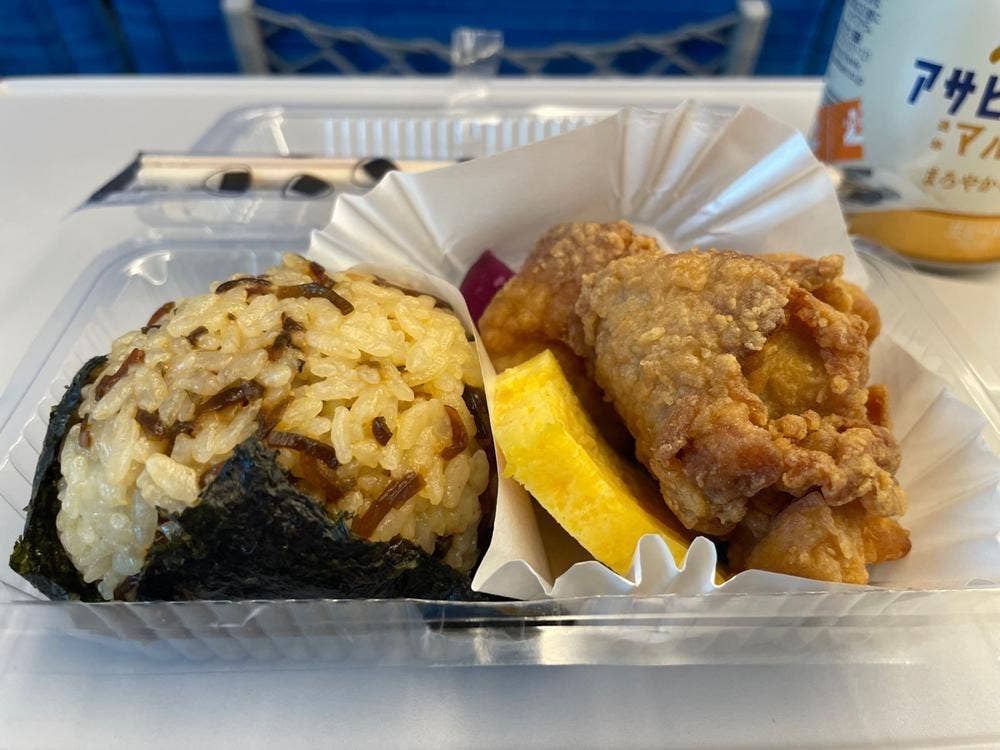 米屋のにぎりめし 山田村 岡山駅さんすて店