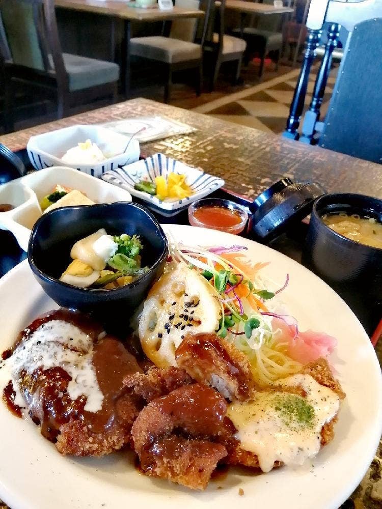 ヴィクトリア藤田店