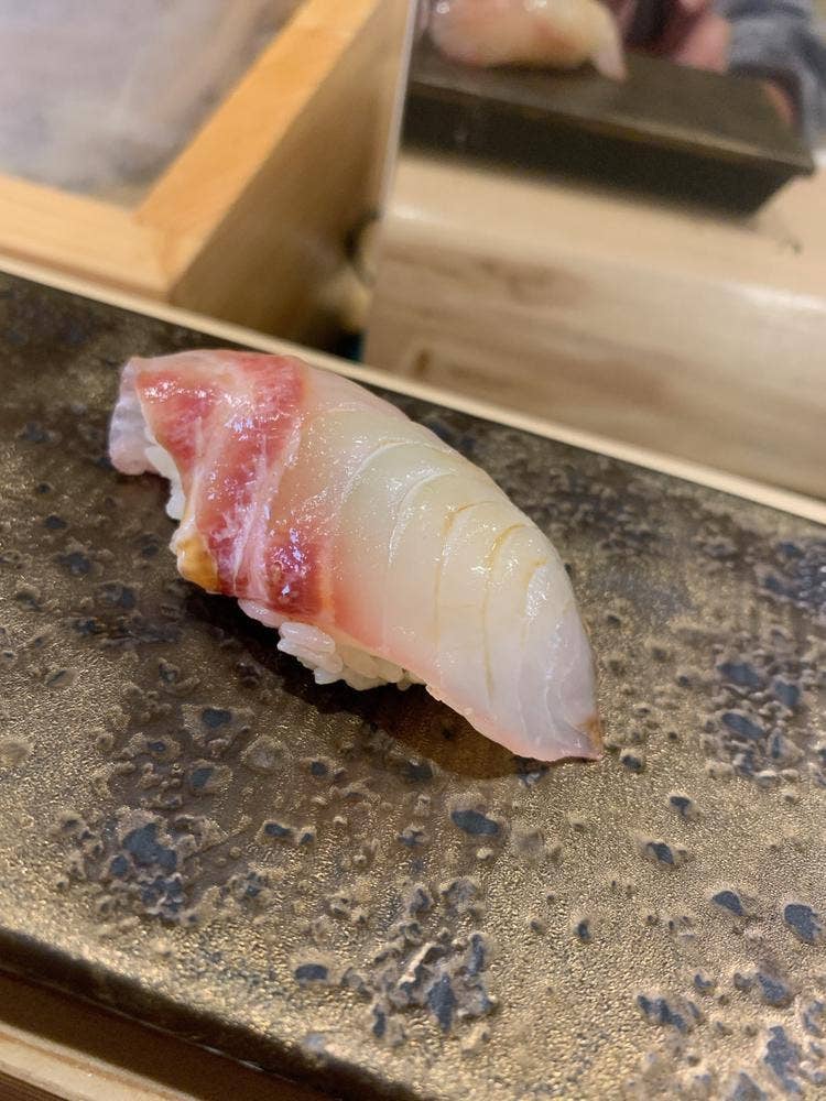鮨きのすけ