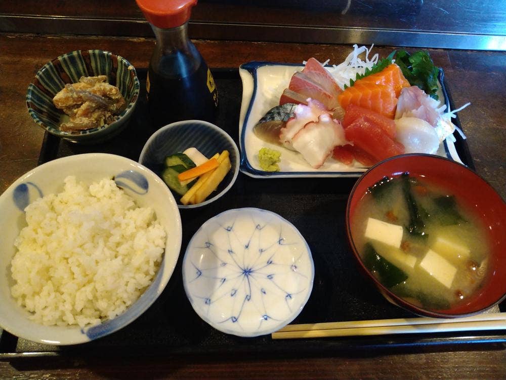 味の店 いなかっぺ
