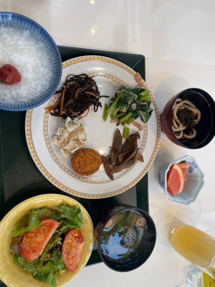 レストラン・ティーラウンジ カスケード